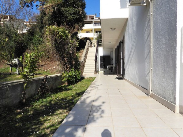 Studio (A2) | Terrasse/patio