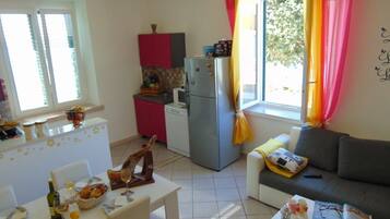 Living room | DVD player