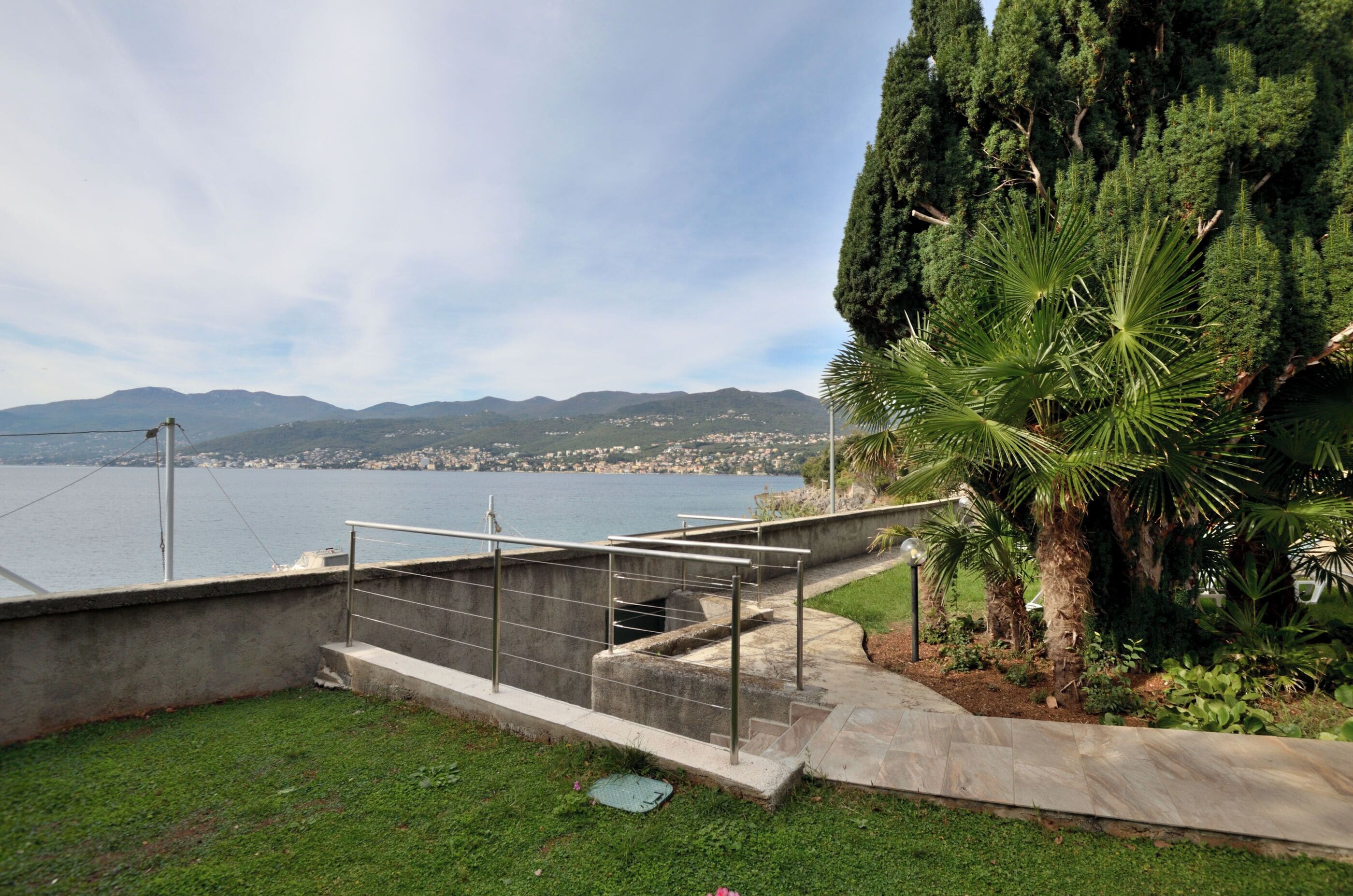 Studio (A2) | Innenhof