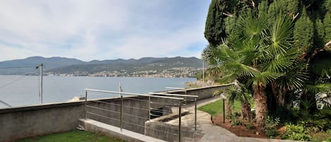 Studio (A2) | Innenhof