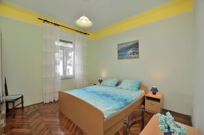 Apartment (A1)