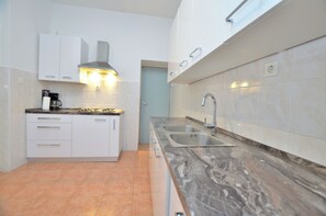 Apartment (A1) | Eigene Küche