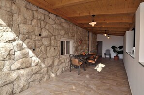 Studio (A2) | Terrace/patio