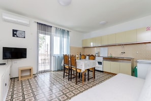 Apartment (A1) | Living room