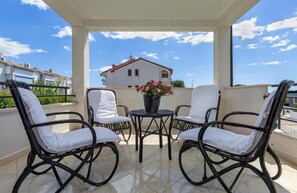 House | Balcony