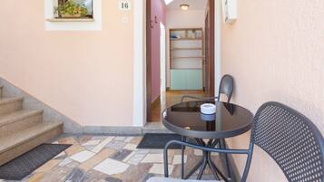 Studio (A1) | Terras