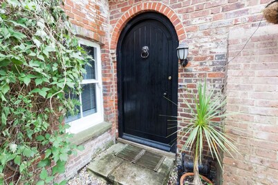 Hanger Down House Bed and Breakfast