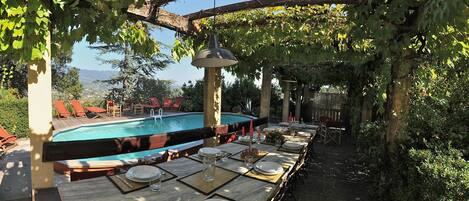 Seasonal outdoor pool