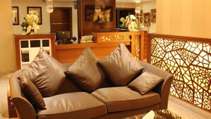 واجهة المنشأة