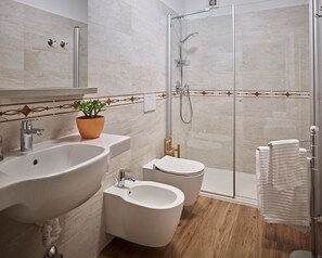 Double or Twin Room, Private Bathroom (External) | Bathroom | Shower, hair dryer, bidet, towels