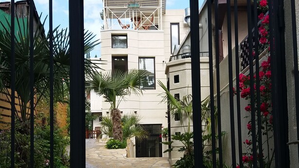 Property entrance - Villa Flora (Tbilisi)