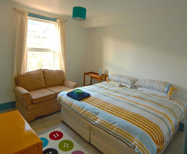 Maison en rangée | Coffre-fort, décor unique, ameublement unique, bureau