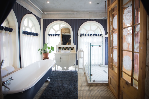 Room (The Dany) | Bathroom