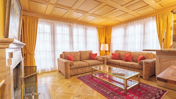 Kisseye Edelweiss - Three-Bedroom Apartment (ground floor)