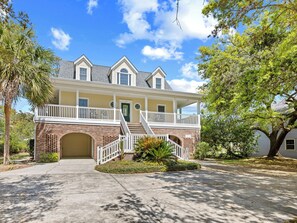 Exterior - Raised Beach House, Furnished Sundeck, Grill, Easy Walk to Beach, Dog Friendly (Pawleys Island)