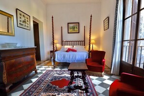 Suite | Minibar, desk, blackout curtains, rollaway beds - Finca Son Vivot (Inca)