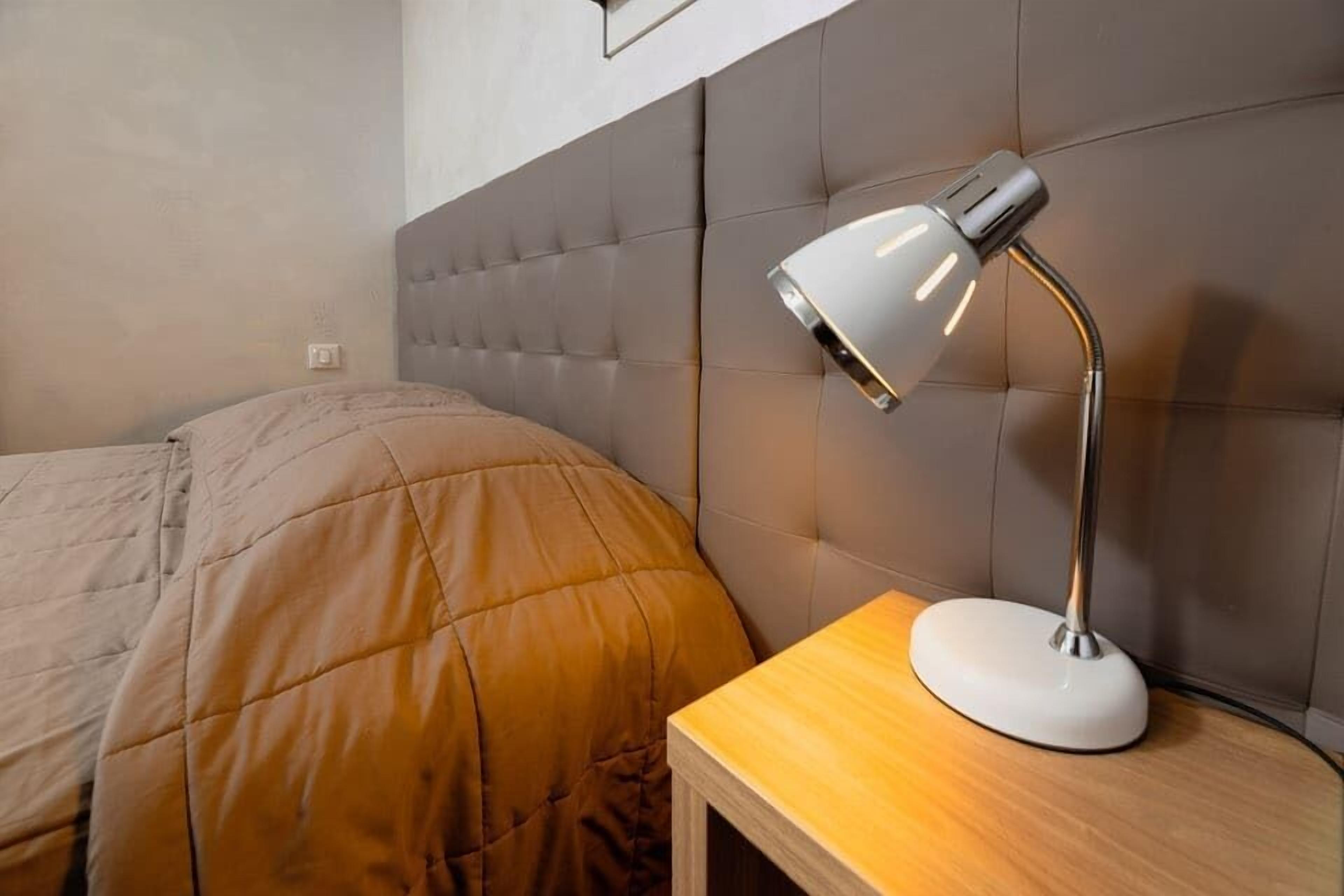 cots/infant beds, rollaway beds, free wifi, bed sheets