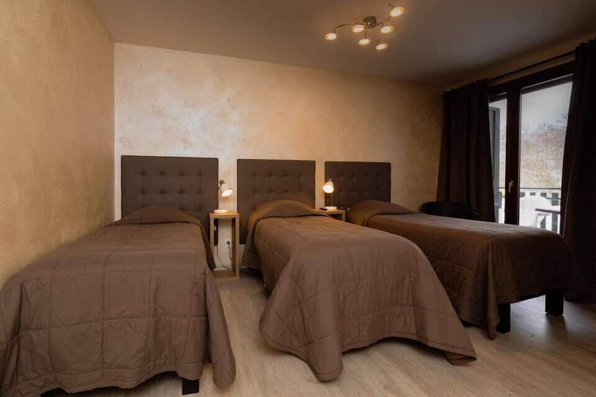 Standard Triple Room | Cribs (surcharge), rollaway beds (surcharge), WiFi (free), bed sheets