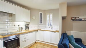 Two-Bedroom Apartment | Private kitchen - The Gulls Nest (Whitby)