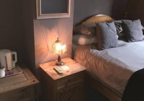 Free WiFi, bed sheets - Stone Cottage (Newcastle-upon-Tyne)