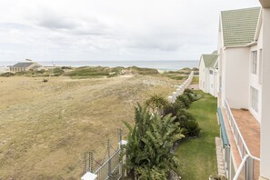 Luxury Apartment | Beach/ocean view