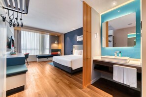 In-room safe, soundproofing, iron/ironing board, free WiFi - Holiday Inn Express Hangzhou Binjiang by IHG (Hangzhou)