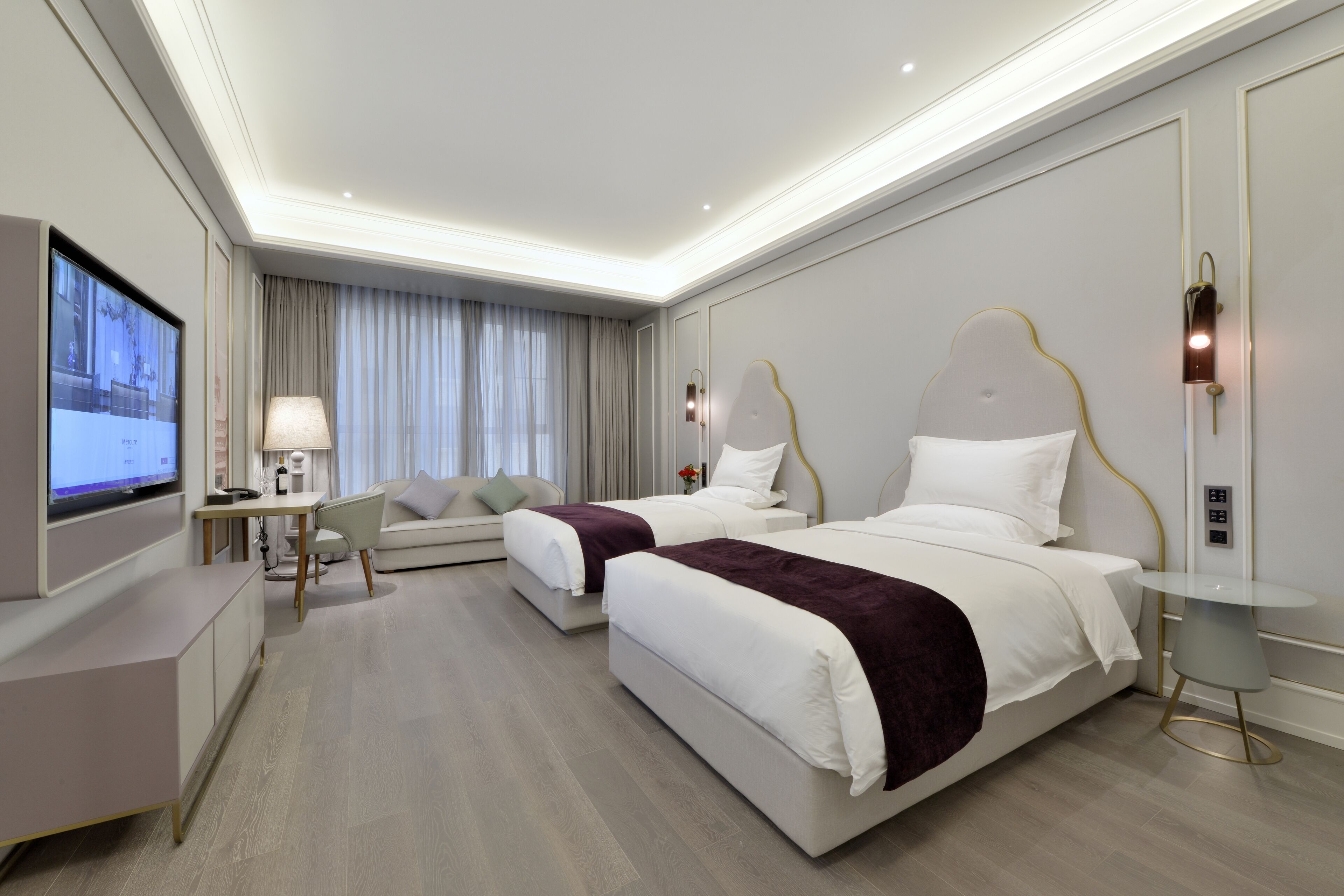 privilege, superior room, 2 single beds | free minibar, in-room safe, desk, blackout curtains