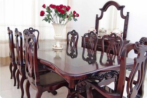 Petit déjeuner continental compris tous les jours