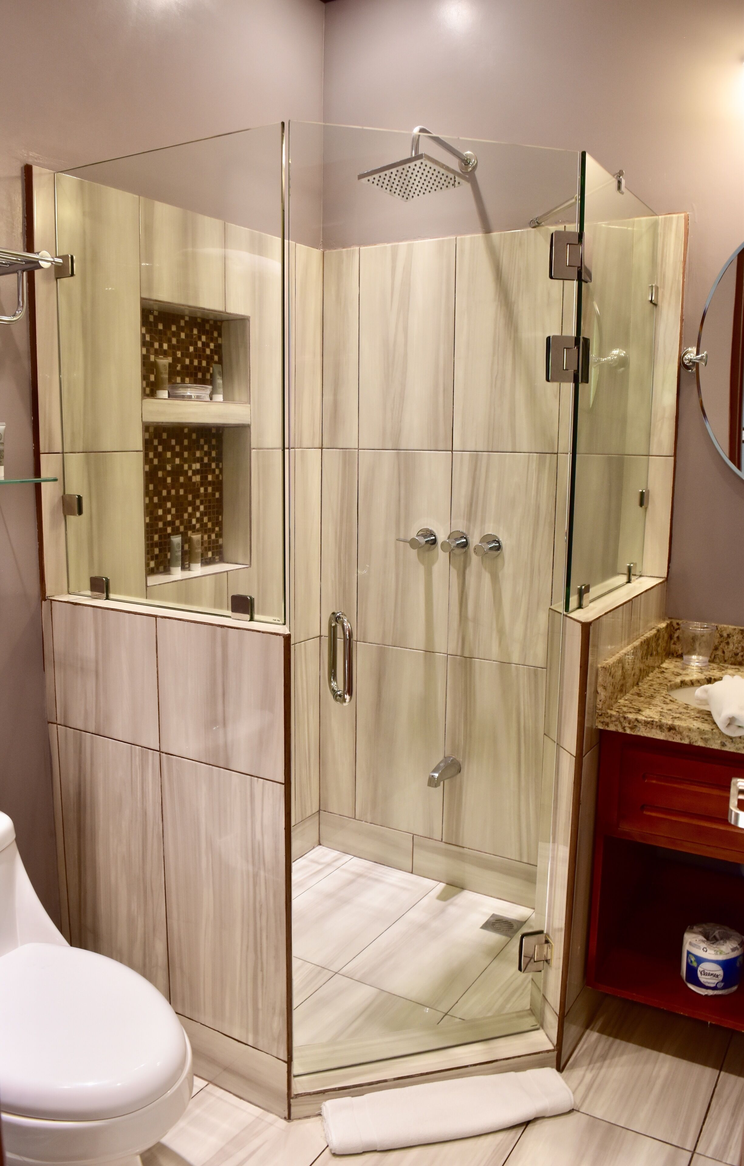 basic triple room, garden view | bathroom | shower, free toiletries, hair dryer, towels