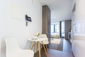 Studio | In-room dining