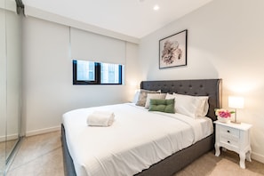 Apartment, 2 Bedrooms - Melb City View CROWN 2BR/2BTH - King & Queen Beds (Southbank)