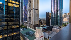 Apartment, 2 Bedrooms | City view - Cosy Melbourne City Central Living 2 BR & WiFi (Melbourne)