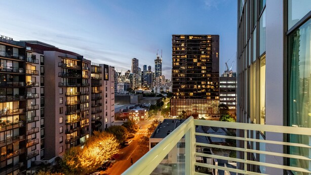 Apartment, 1 Bedroom | City view - Spacious 1 Br/ 1 Bth & Car Parking (Melbourne)