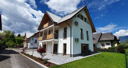 Lakeside Living: Modern Apartment Just 400m from Lake Bled