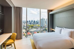Hypo-allergenic bedding, free minibar items, in-room safe - ANDAZ SEOUL GANGNAM, BY HYATT (Seoul)