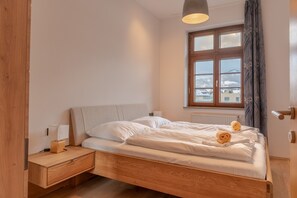 2 Schlafzimmer, Bügeleisen/Bügelbrett, kostenloses WLAN, Bettwäsche