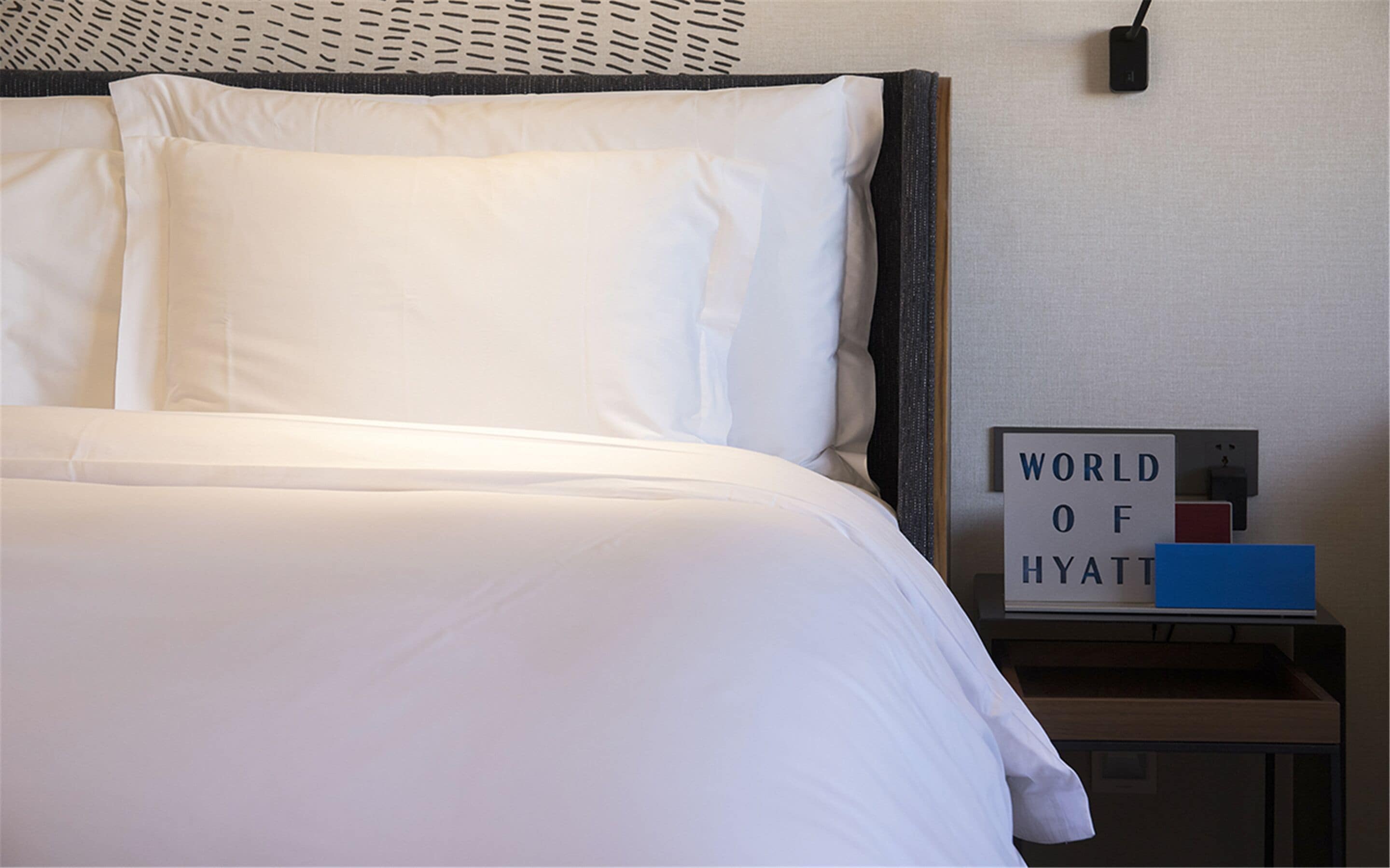 Room, 1 King Bed, City View
