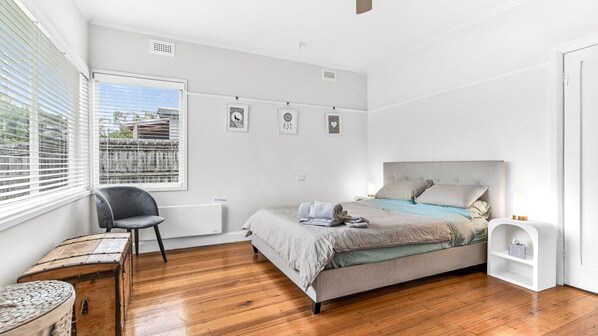 2 Schlafzimmer, Bügeleisen/Bügelbrett, Internetzugang, Bettwäsche