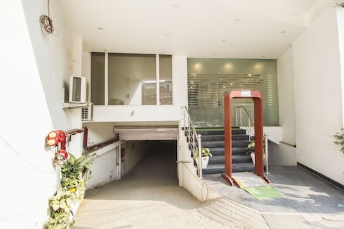  Hotel Smart by Kelvish Hotel