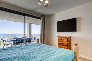 3 bedrooms, iron/ironing board, internet, bed sheets - Gulf Front Condo with Shared Pools, Hot Tub, Tennis, & Fitness Room (Orange Beach)