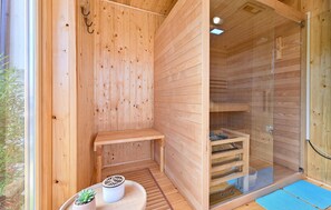 Sauna - Amazing home in Kalnik with sauna (Kalnik)
