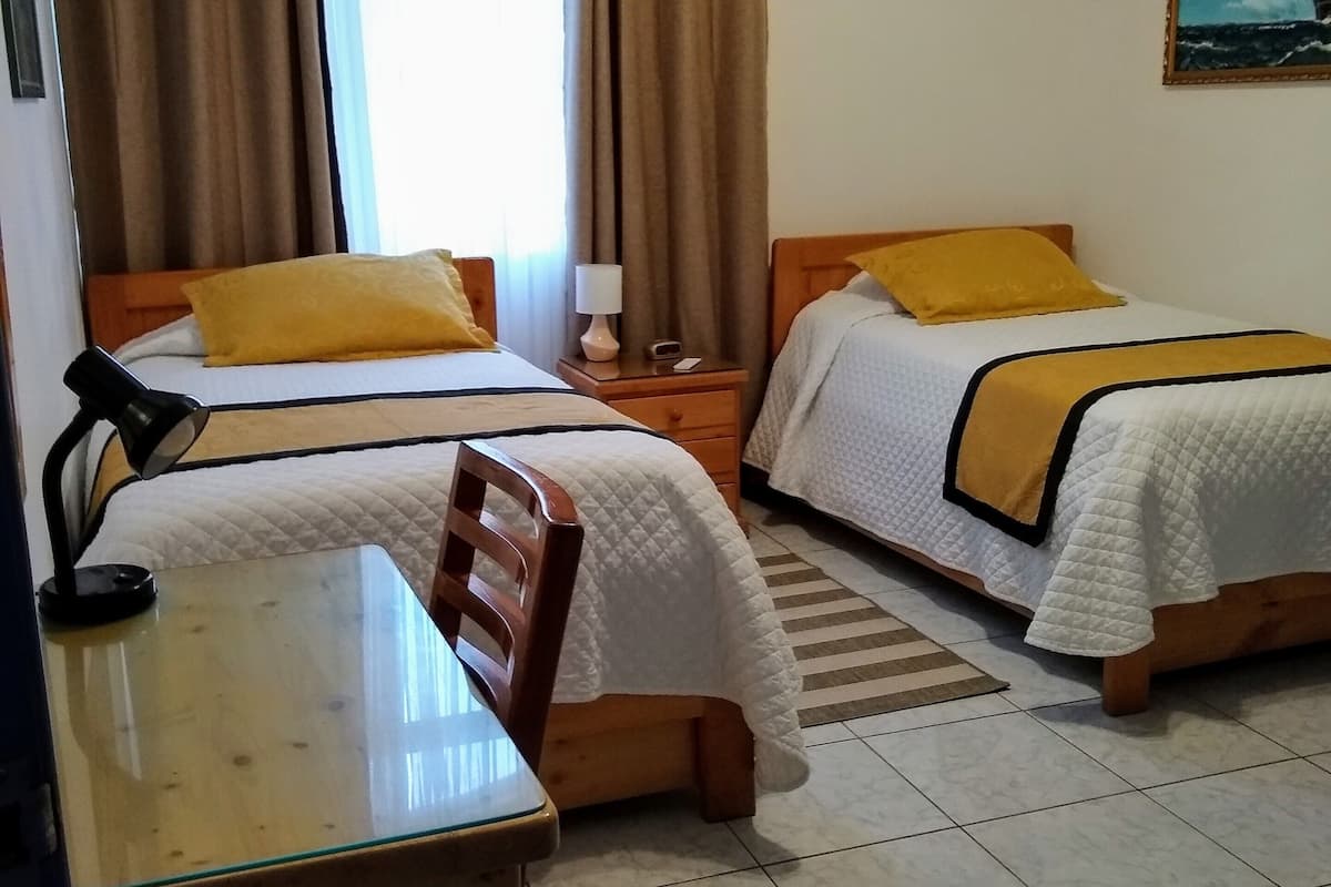 Superior Twin kamer | Een kluis op de kamer, gratis wifi, beddengoed