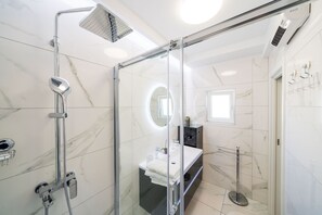 Bathroom - Apartments Swallow's Nest (Dubrovnik)