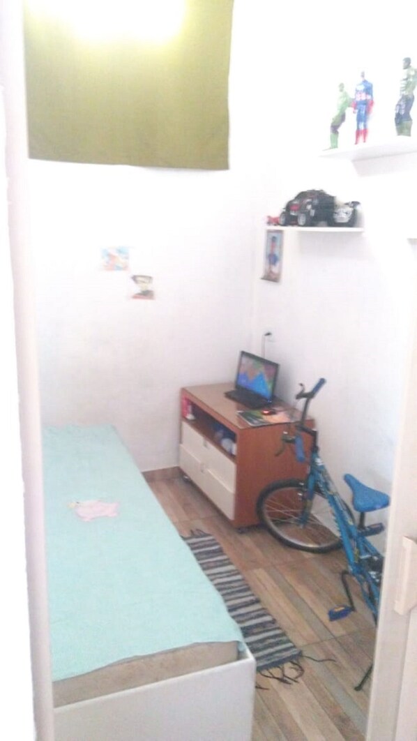 1 多间卧室、WiFi