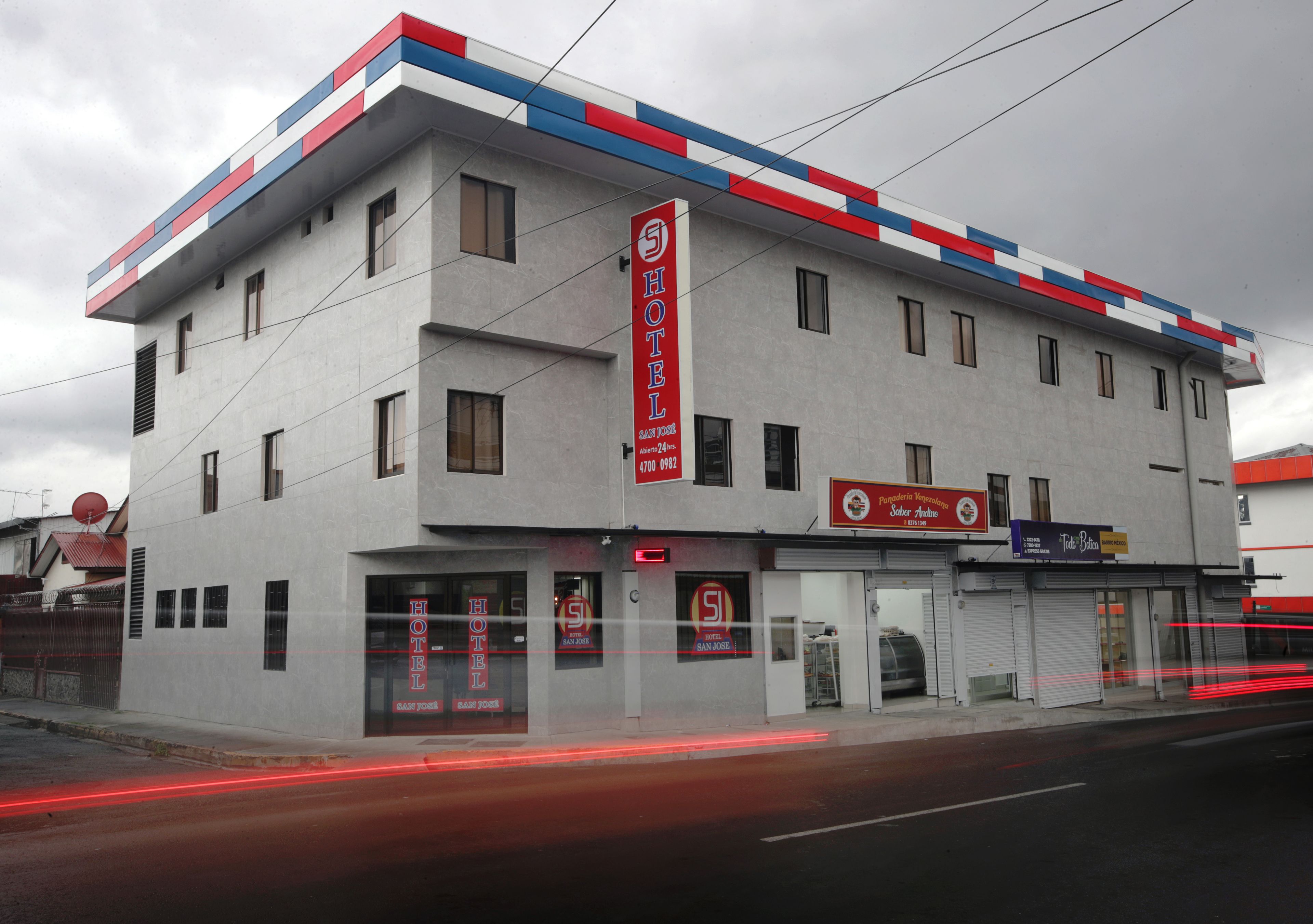 Photo - Hotel San José