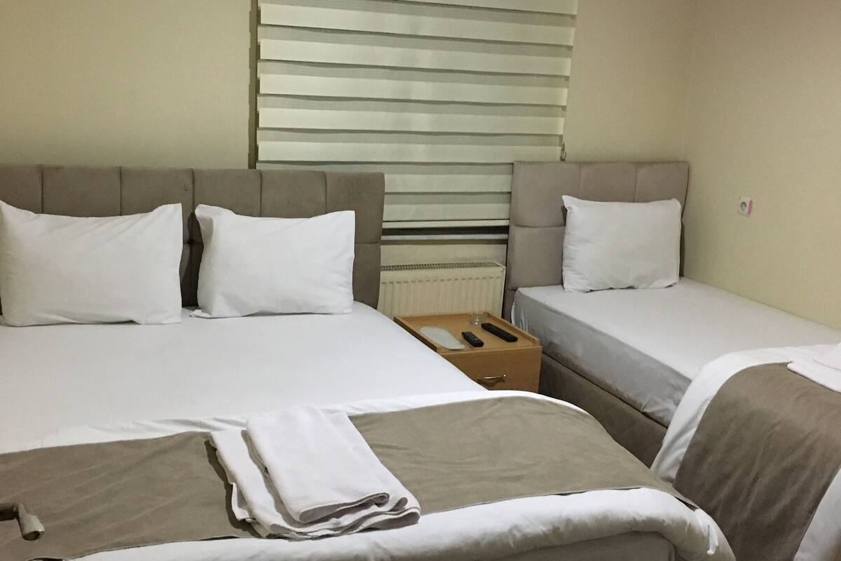 Standard-Dreibettzimmer