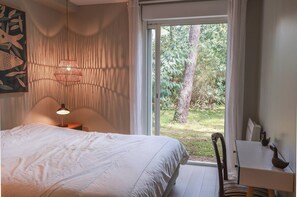 4 bedrooms, free WiFi