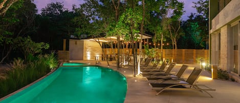 Outdoor pool, open 8:00 AM to 10:00 PM, sun loungers