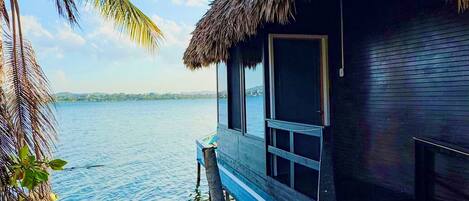 Deluxe Cabin | 2 bedrooms, down comforters, free WiFi, bed sheets