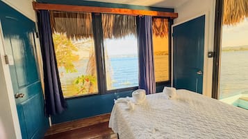 2 chambres, couette en duvet d'oie, Wi-Fi gratuit, draps fournis